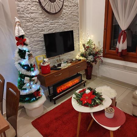 Vesna Apartman วรินรัชกา บานยา ภายนอก รูปภาพ